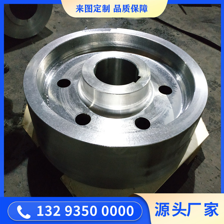 跨箱搬运车轨道轮锻件